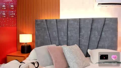  Leila.... online show from 11-11-25, 12:27