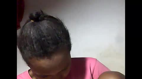 Snapshot of falielyse chatting on 10-04-25, 07:39 falielyse online show from 10-04-25, 07:39