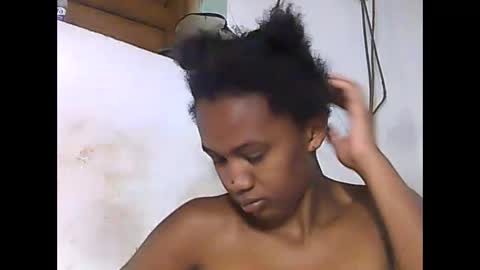 falielyse online show from 10-26-25, 07:36