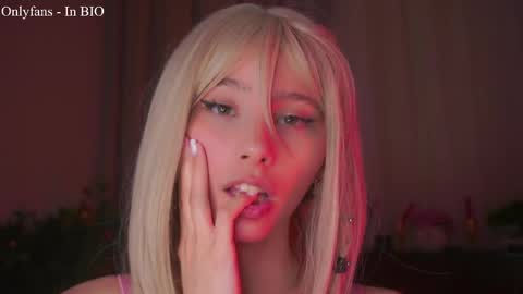 Kaori online show from 04-10-26, 08:13