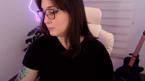 Snapshot of fallenag__ chatting on 02-18-26, 02:07 OF fallenag 1 online show from 02-18-26, 02:07