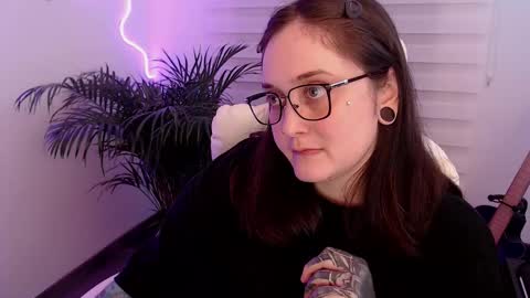 Snapshot of fallenag__ chatting on 03-09-26, 11:42 OF fallenag 1 online show from 03-09-26, 11:42