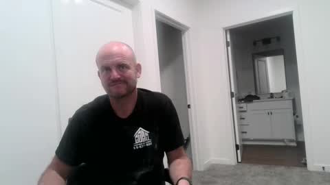 Daddy online show from 10-01-25, 01:33