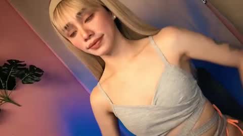 Snapshot of familystroke_twinny8 chatting on 02-25-25, 07:20 Alexandra x Alexandro online show from 02-25-25, 07:20