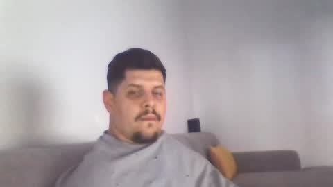 Snapshot of famousboy1 chatting on 06-03-26, 04:12 YoungChris online show from 06-03-26, 04:12