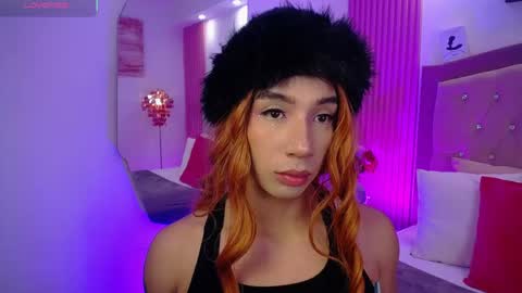 Snapshot of fancy_vixen chatting on 05-12-26, 04:42 FANCY online show from 05-12-26, 04:42