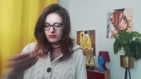 Nadine online show from 01-24-25, 06:24