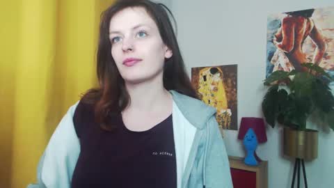 Nadine online show from 02-07-25, 01:11