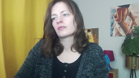 Nadine online show from 10-21-25, 05:08