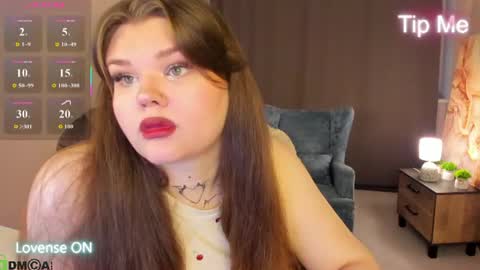 Snapshot of fanfik_ chatting on 07-19-26, 12:20 Elena online show from 07-19-26, 12:20