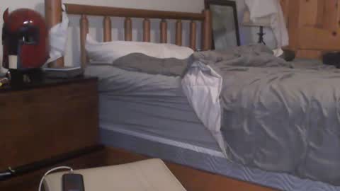 Fan Friction online show from 10-09-25, 07:28