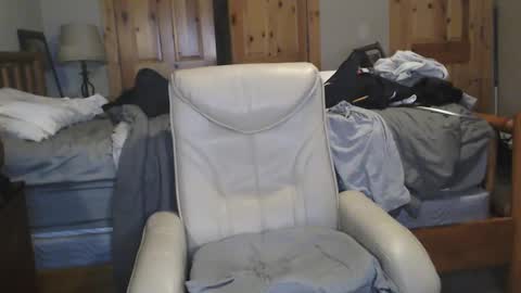 Fan Friction online show from 10-20-25, 06:30