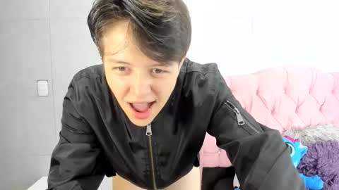 FANNY online show from 10-21-25, 03:24