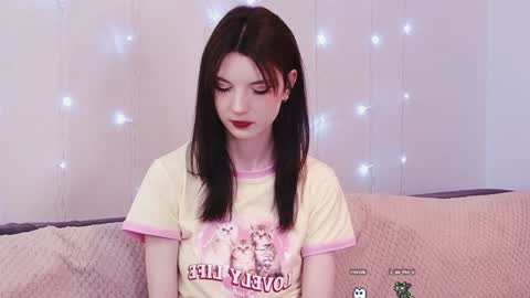 Kim online show from 01-12-25, 04:08