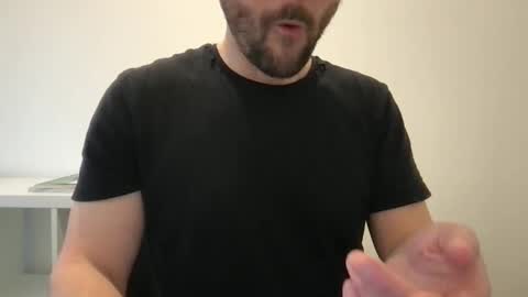 Alex online show from 01-08-25, 01:09