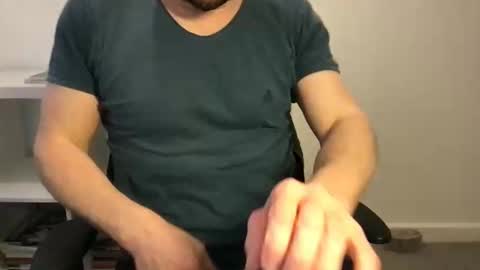 Alex online show from 01-24-25, 03:34