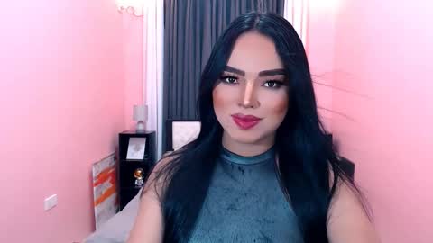 ITYS ME MONA online show from 02-25-26, 10:03