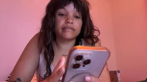 Snapshot of fantasia_ chatting on 03-11-26, 06:19 Fantasia Shakes online show from 03-11-26, 06:19