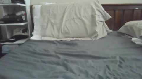 S kype fantasticaldraguy online show from 05-10-26, 04:56