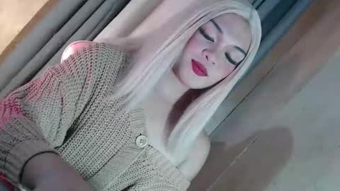 DANIELLA - DONT FORGET TO GIVE ME A THUMBSU UP online show from 02-27-26, 08:03