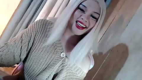 Snapshot of fantasticcock69_daniella chatting on 06-22-26, 09:34 DANIELLA - DONT FORGET TO GIVE ME A THUMBSU UP online show from 06-22-26, 09:34