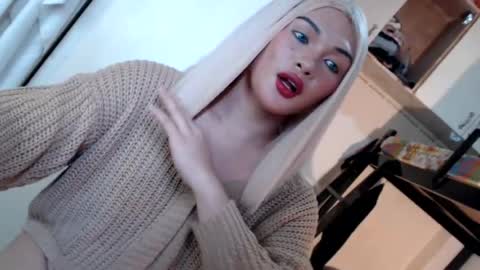 Snapshot of fantasticcock69_daniella chatting on 07-23-26, 01:58 DANIELLA - DONT FORGET TO GIVE ME A THUMBSU UP online show from 07-23-26, 01:58