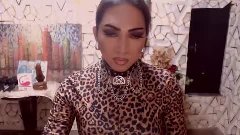 Snapshot of fantasticock4ux chatting on 06-05-26, 07:19 YOUR DOMINA KRISTINE online show from 06-05-26, 07:19