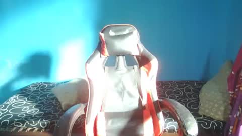 Snapshot of fantasyg0ddessxxx chatting on 01-07-25, 08:03 PIA online show from 01-07-25, 08:03