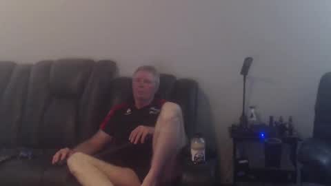 Snapshot of fantom666 chatting on 10-15-25, 05:57 PHANTOM online show from 10-15-25, 05:57