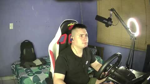 Snapshot of faon_ chatting on 11-16-25, 05:13 faon_ online show from 11-16-25, 05:13