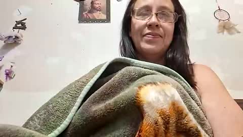 Snapshot of fapqueenc17 chatting on 11-09-25, 11:52 Scarlett online show from 11-09-25, 11:52