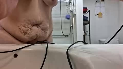 Snapshot of fapqueenc17 chatting on 11-10-25, 05:45 Scarlett online show from 11-10-25, 05:45