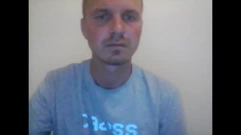 Snapshot of farafonoff chatting on 09-28-25, 04:18 farafonoff online show from 09-28-25, 04:18