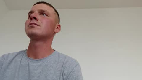 Snapshot of farafonoff chatting on 11-03-25, 01:01 farafonoff online show from 11-03-25, 01:01