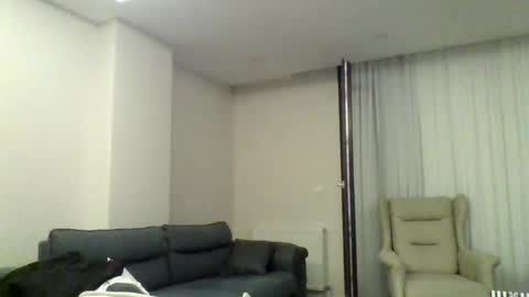 faryali44 online show from 07-15-26, 08:47