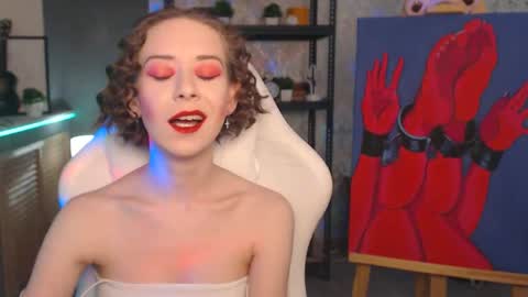 Fascinating   Eyes online show from 02-14-26, 08:33