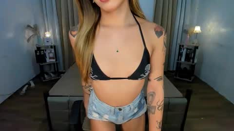 fascinatingtransvalerie online show from 10-03-25, 12:35