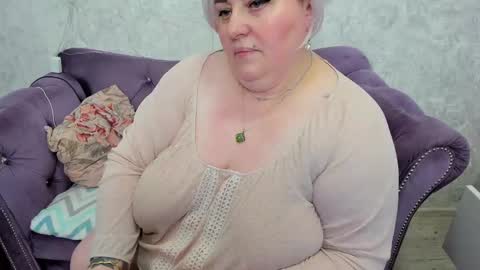 Snapshot of fashiona chatting on 01-21-25, 09:57 fashiona online show from 01-21-25, 09:57