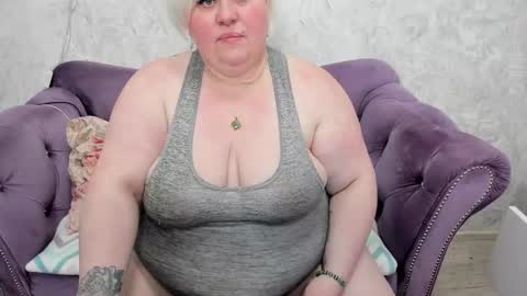Snapshot of fashiona chatting on 02-07-25, 10:41 fashiona online show from 02-07-25, 10:41