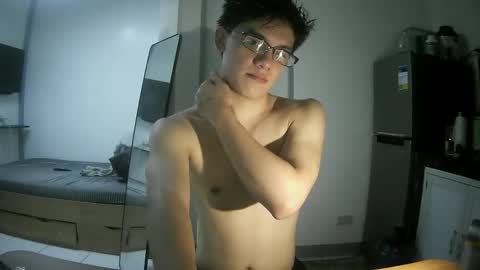 fastfucker_22 online show from 03-18-26, 04:21