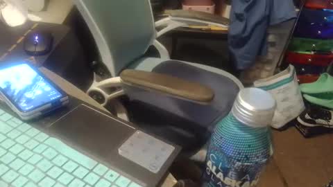 Fred. online show from 04-28-26, 07:52