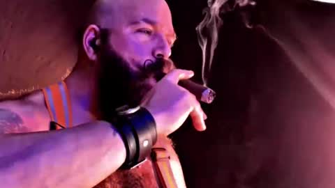 FAT PAPA online show from 11-23-25, 05:24