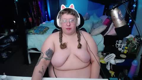 FatVeronica online show from 02-19-25, 02:01