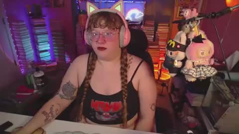 Snapshot of fatveronica chatting on 07-31-26, 06:51 FatVeronica online show from 07-31-26, 06:51