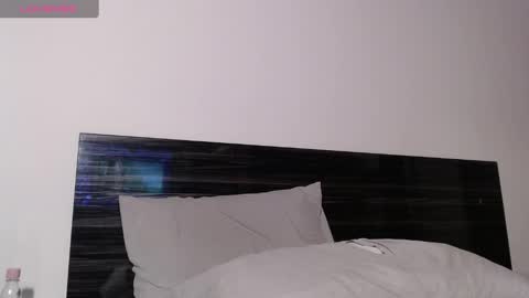 Snapshot of faustosaenz chatting on 02-12-25, 10:26 FAUSTO online show from 02-12-25, 10:26