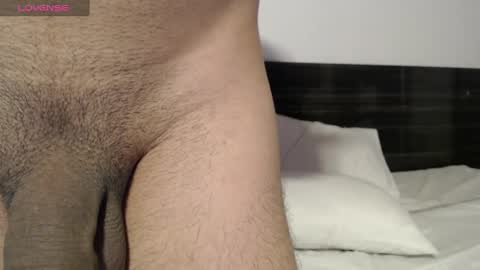 Snapshot of faustosaenz chatting on 02-21-25, 04:18 FAUSTO online show from 02-21-25, 04:18