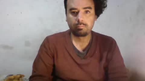 Faux Feitico online show from 04-18-26, 08:42