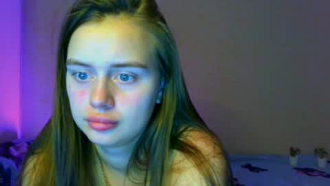 Snapshot of favorite_lovely_geneva chatting on 03-08-25, 04:28 Jasminefeelings online show from 03-08-25, 04:28