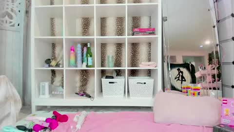 Snapshot of fawnmoonx chatting on 02-15-25, 03:20 fawnmoonx online show from 02-15-25, 03:20