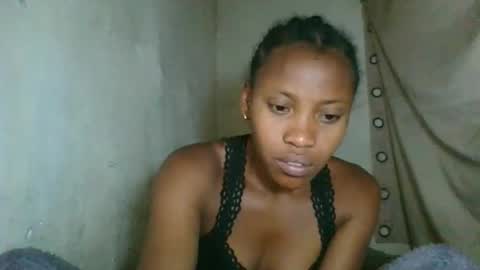 fayence09 online show from 12-13-25, 11:54